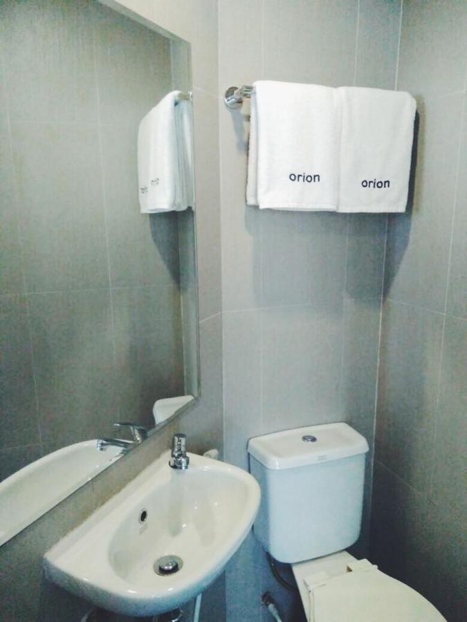 Orion Hotel Batam Exteriör bild